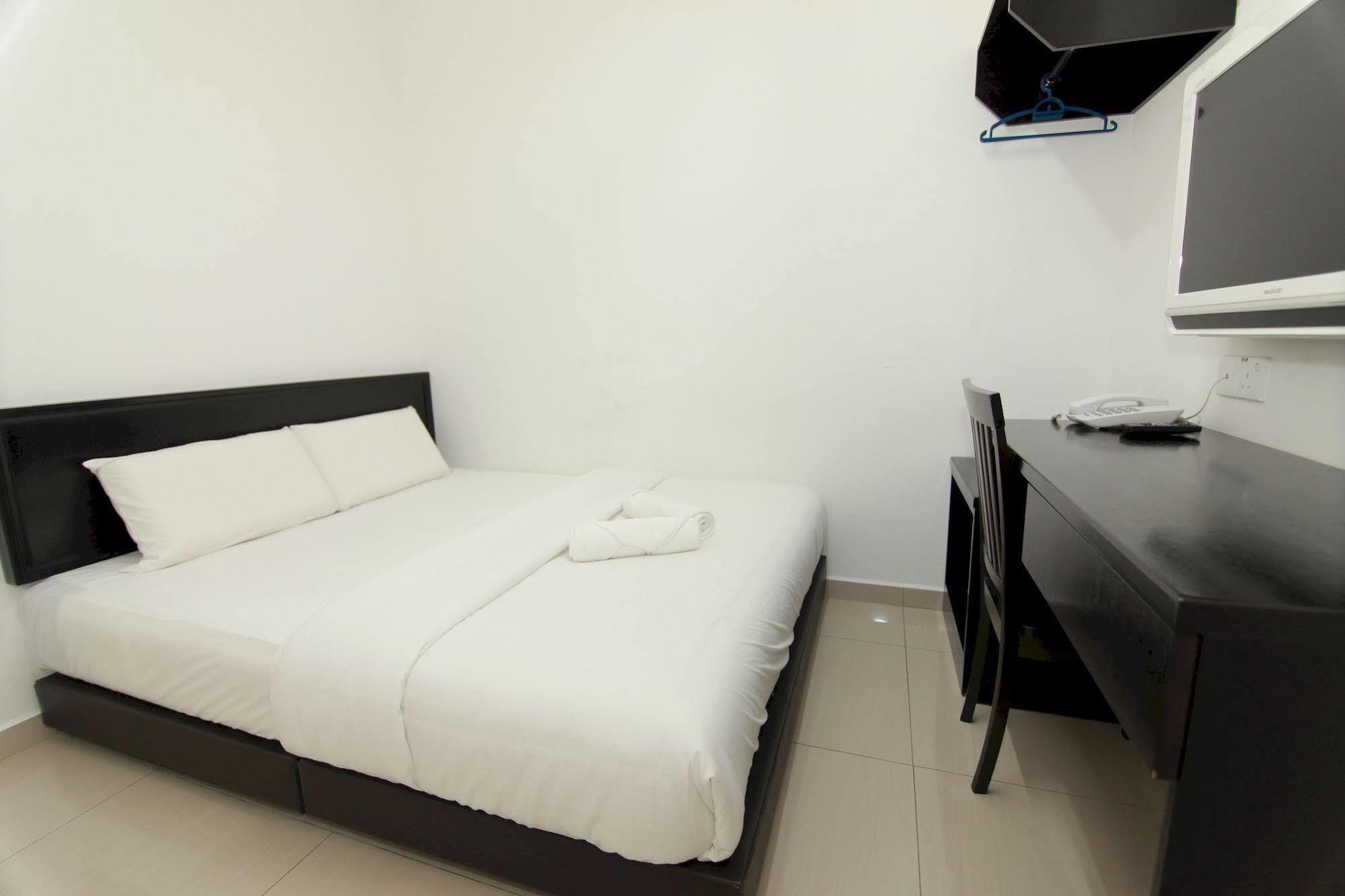 Hotel Alam Indi Johor Bahru Eksteriør billede
